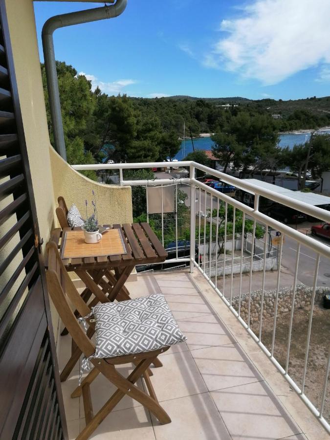Apartment By The Beach Primošten Exterior foto